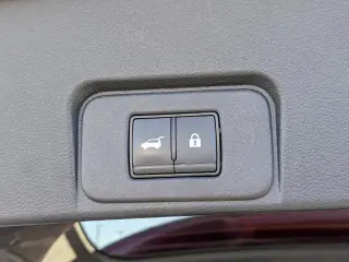 Nissan Rogue 2025 SV 4dr Crossover
