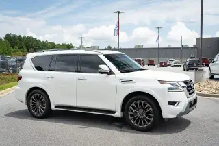 Nissan Armada 2024 4x2 Platinum SUV de 4 puertas