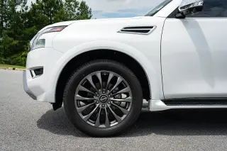 Nissan Armada 2024 4x2 Platinum SUV de 4 puertas