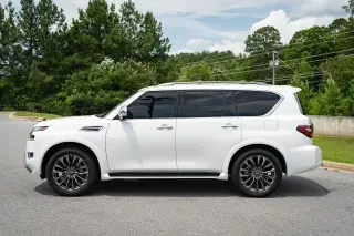 Nissan Armada 2024 4x2 Platinum SUV de 4 puertas