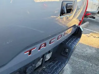 Toyota Tacoma 2020 4x2 SR5 V6 4dr Access Cab 6.1 ft LB