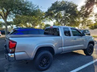 Toyota Tacoma 2020 4x2 SR5 V6 4dr Access Cab 6.1 ft LB