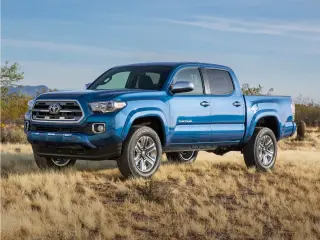 Toyota Tacoma 2017 4x4 TRD Sport 4dr Double Cab 5.0 ft SB 6A