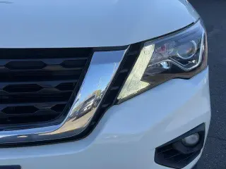 Nissan Pathfinder 2017 4x4 SL 4dr SUV