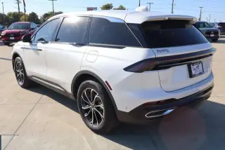 Lincoln Nautilus Hybrid 2024 AWD Premiere SUV 4 puertas