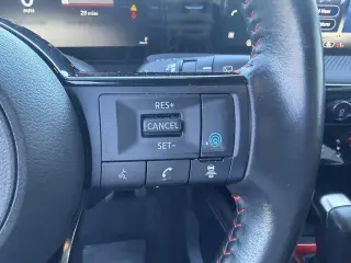 Nissan Kicks 2026 AWD SR 4dr Crossover