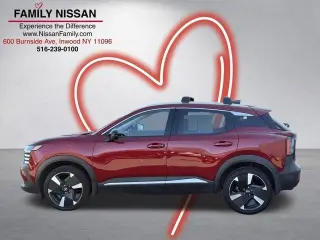 Nissan Kicks 2026 AWD SR 4dr Crossover