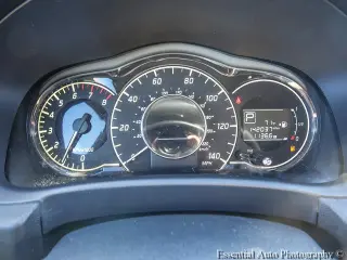 Nissan Versa Note 2015 SV 4dr Hatchback
