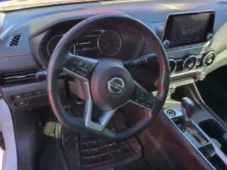 Nissan Sentra 2023 SR 4dr Sedán