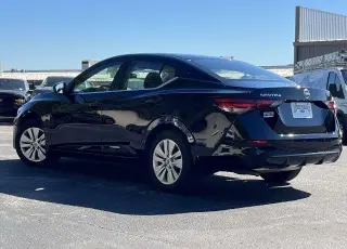Nissan Sentra 2025 S 4dr Sedán