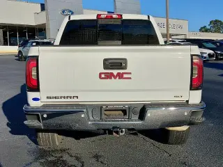 GMC Sierra 1500 2016 4x4 SLT 4dr Crew Cab 5.8 ft. SB