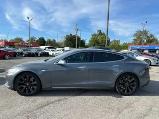 2013 TESLA MODEL S