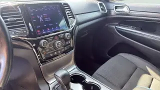 Jeep Grand Cherokee 2019 4x4 Laredo 4dr SUV