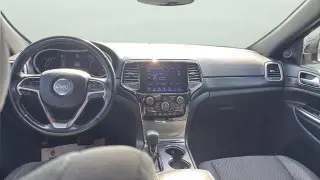 Jeep Grand Cherokee 2019 4x4 Laredo 4dr SUV