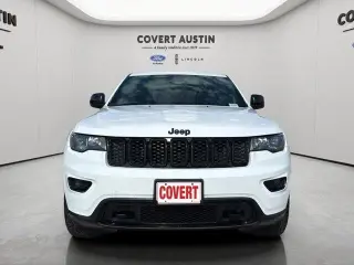Jeep Grand Cherokee 2019 4x4 Laredo 4dr SUV