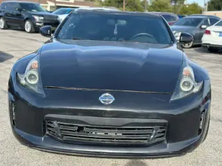 2011 NISSAN 370Z