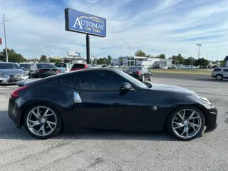 2011 NISSAN 370Z