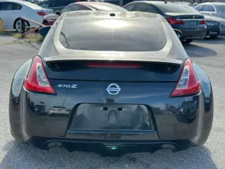 2011 NISSAN 370Z