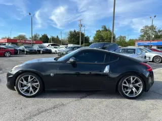 2011 NISSAN 370Z