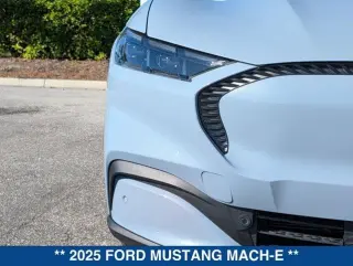 Ford Mustang Mach-E 2025 Select 4dr SUV