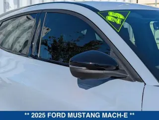 Ford Mustang Mach-E 2025 Select 4dr SUV