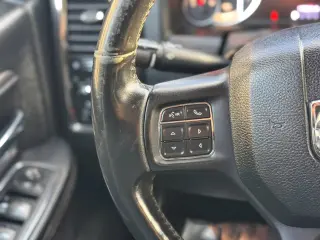 2017 Ram 1500 CREW CAB