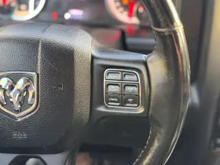 2017 Ram 1500 CREW CAB