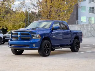2017 Ram 1500 CREW CAB
