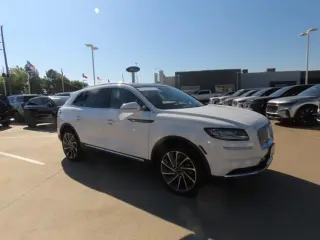 Lincoln Nautilus 2022 AWD Reserve 4dr SUV