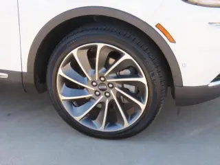 Lincoln Nautilus 2022 AWD Reserve 4dr SUV