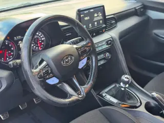 2020 Hyundai VELOSTER