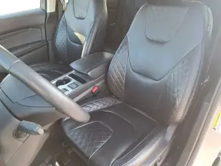 Ford Edge 2024 AWD Titanium 4dr SUV