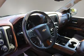 2014 Chevrolet SILVERADO 1500 CREW CAB