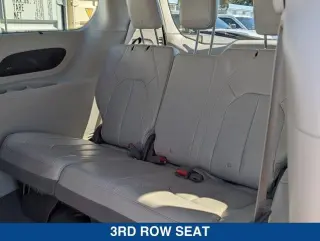 Chrysler Pacifica 2020 Touring L Plus 4dr Mini-Van