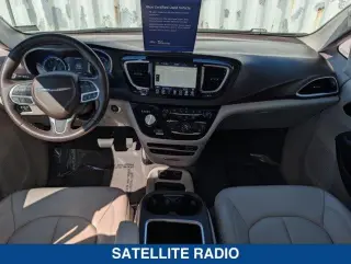 Chrysler Pacifica 2020 Touring L Plus 4dr Mini-Van