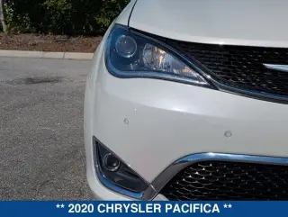 Chrysler Pacifica 2020 Touring L Plus 4dr Mini-Van