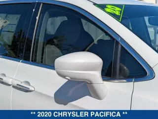 Chrysler Pacifica 2020 Touring L Plus 4dr Mini-Van