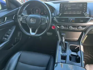 2018 HONDA ACCORD