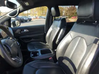 Chrysler Pacifica 2025 Select 4dr Mini-Van