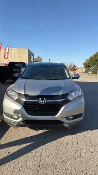 2017 HONDA HR-V