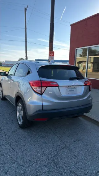 2017 HONDA HR-V