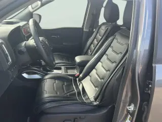 Nissan Frontier 2025 4x2 SV 4dr Crew Cab 5 ft. SB