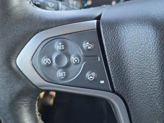 Chevrolet Suburban 2017 4x4 Premier 4dr SUV