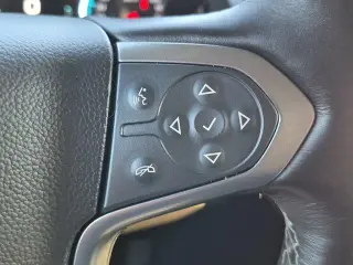 Chevrolet Suburban 2017 4x4 Premier 4dr SUV