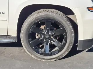 Chevrolet Suburban 2017 4x4 Premier 4dr SUV
