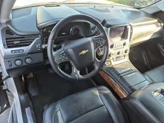 Chevrolet Suburban 2017 4x4 Premier 4dr SUV