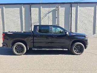Chevrolet Silverado 1500 Limited 2022 4x4 LT Trail Boss 4dr Crew Cab 5.8 ft. SB