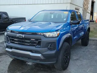 Chevrolet Colorado 2024 4x4 Trail Boss 4dr Crew Cab 5 ft. SB