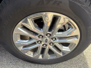 Ford F-150 2024 4x4 XLT 4dr SuperCrew 5.5 ft. SB