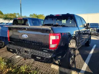 Ford F-150 2023 4x4 Lariat 4dr SuperCrew 5.5 ft. SB